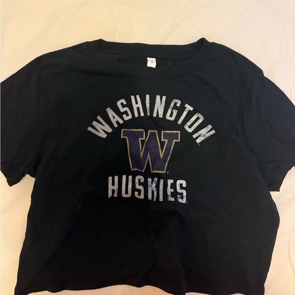 Washington Huskies Black T-Shirt